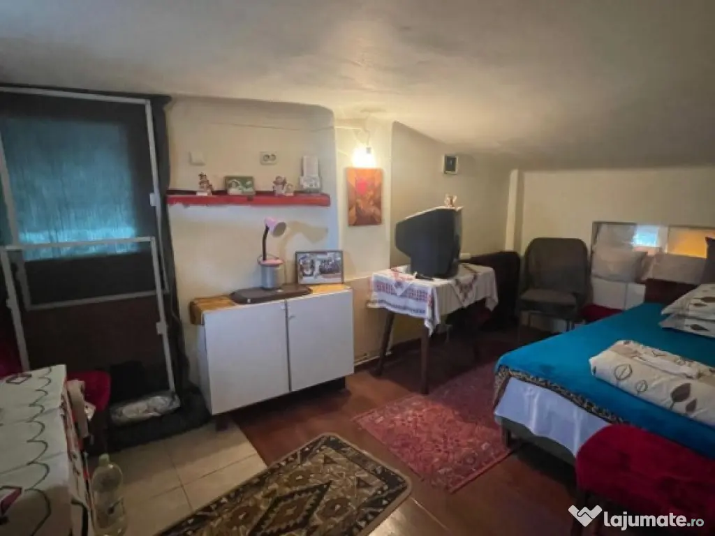 Casa cu 4 camere | zona 13 Septembrie x Bd Tudor Vladimirescu 