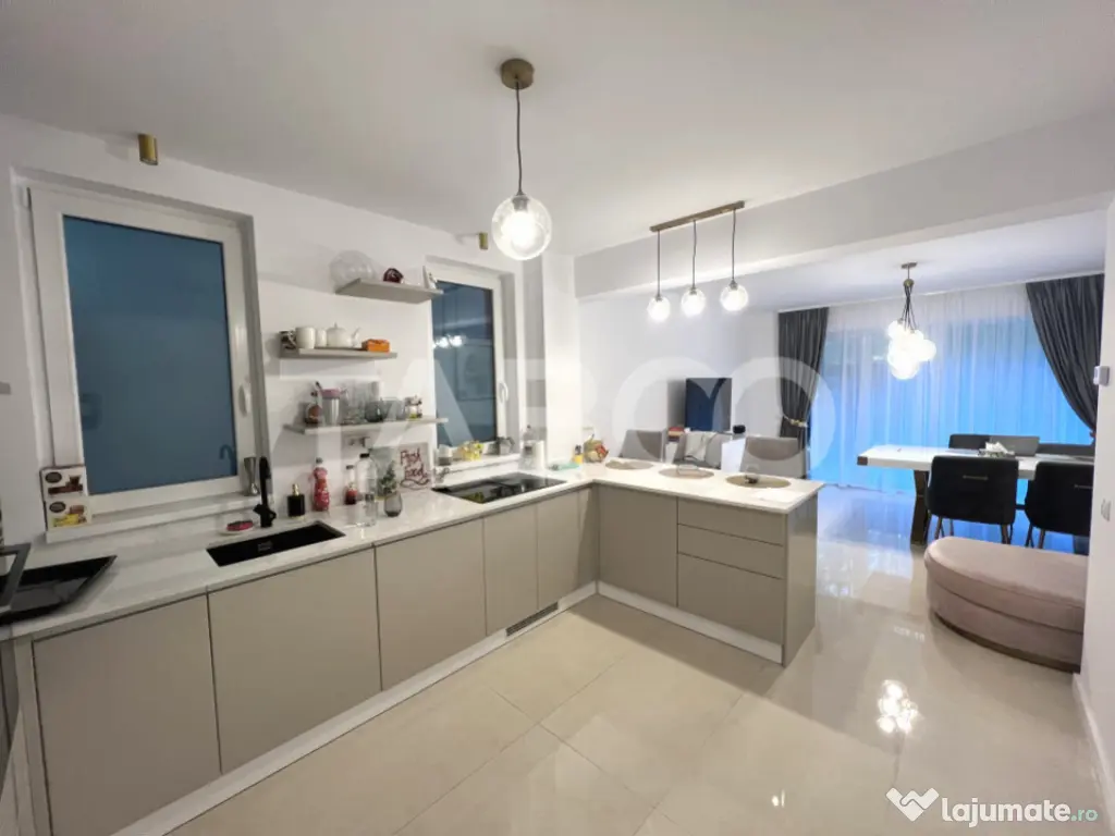 Vila exclusivista de vanzare pe Calea Dumbravii din Sibiu 