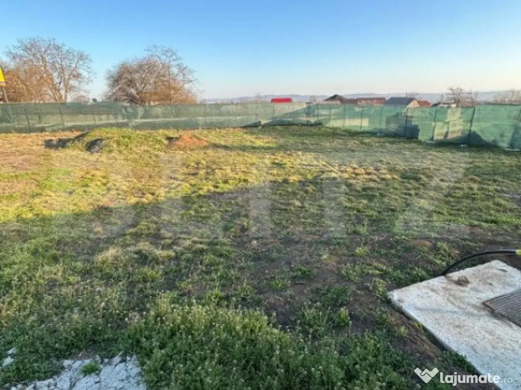 Teren Intravilan de vanzare, 600 mp, utilități, proiect ca