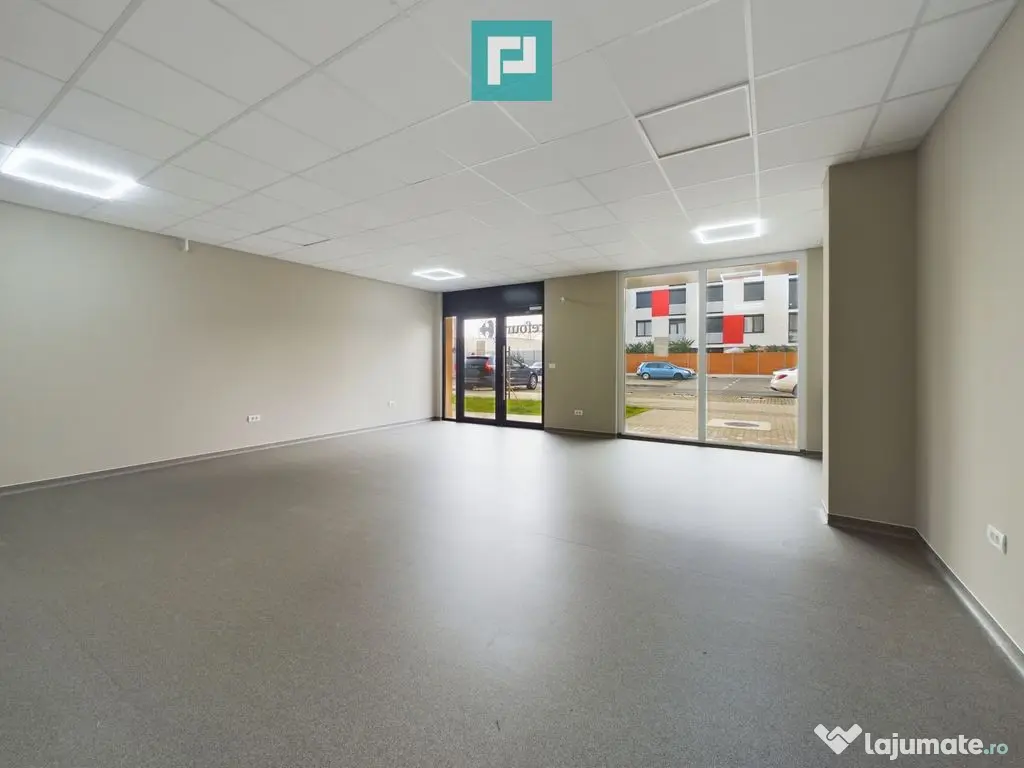 Spatiu comercial 60 mp 