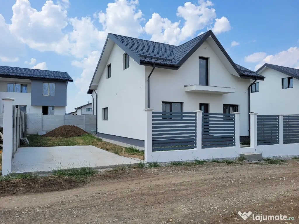 Vila individuala 4 CAMERE/600 M de BLV./Com.Berceni/COMISION 0 %