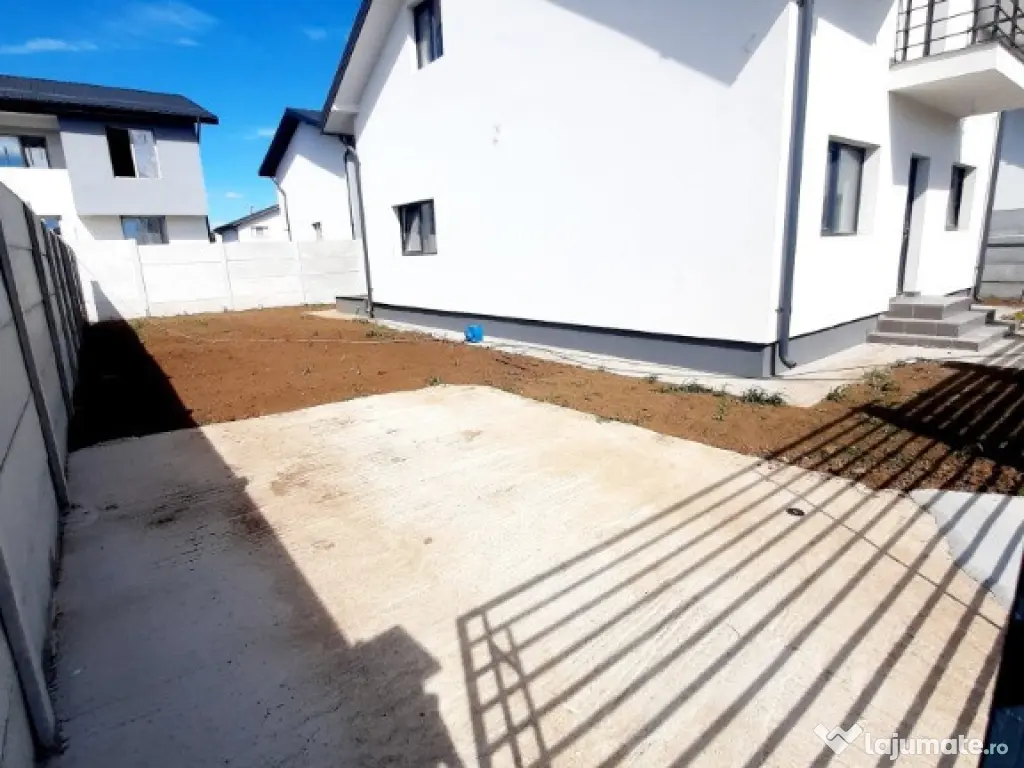 Vila individuala 4 CAMERE/600 M de BLV./Com.Berceni/COMISION 0 %