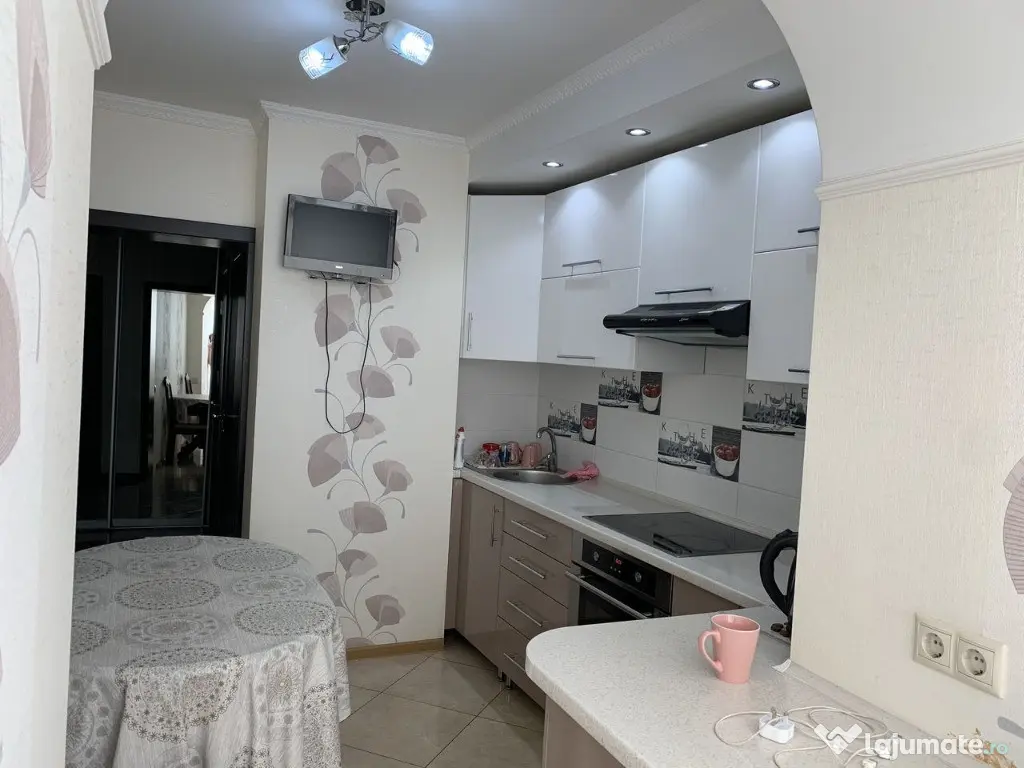 Garsoniera de inchiriat