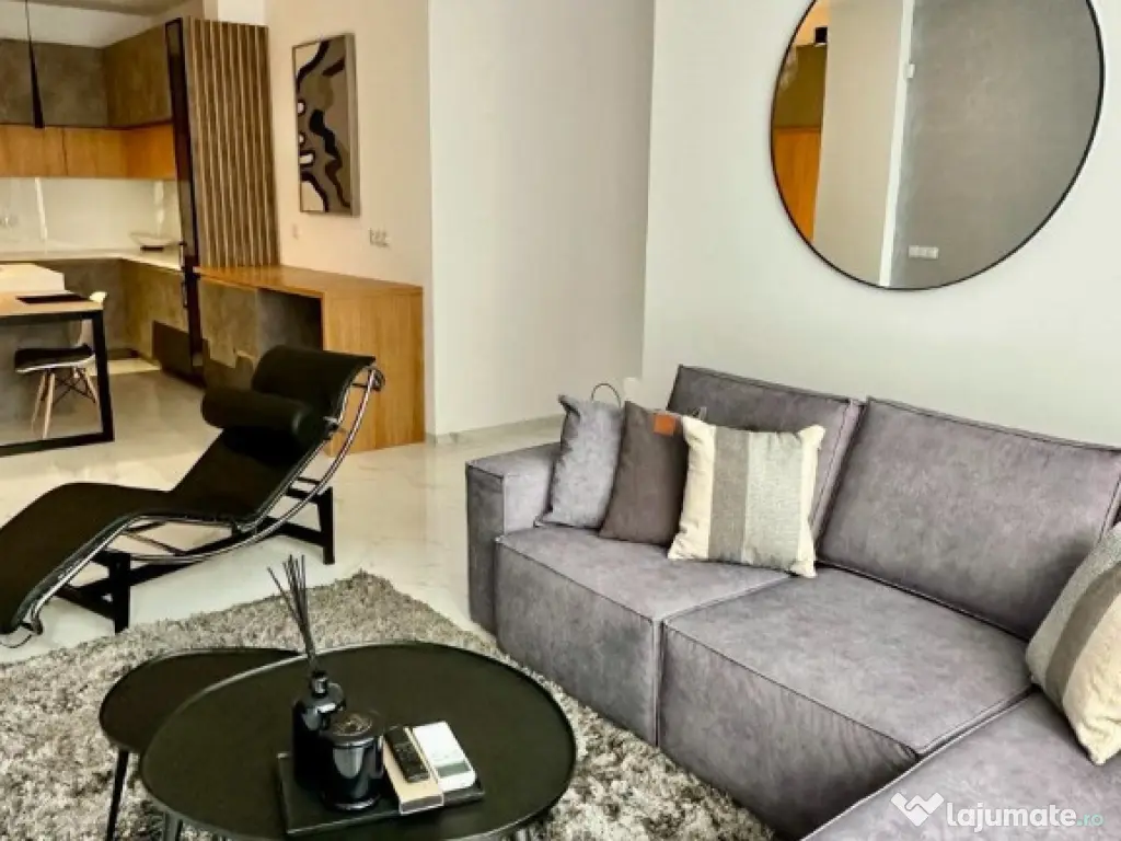 Apartament de vanzare in zona Tractorul