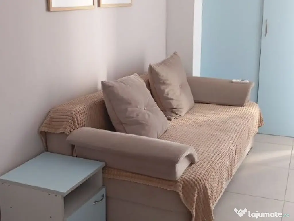 Garsoniera in zona Tractorul 