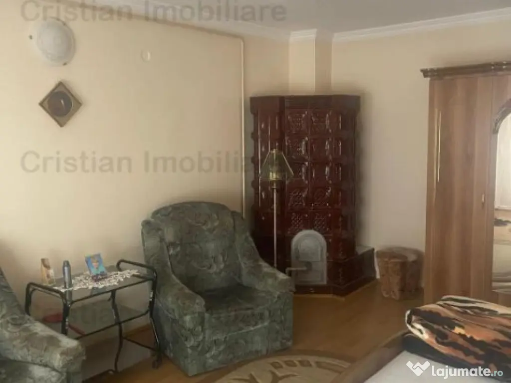 ULTRACENTRALA Casa 3 camere, toate utilitatile, teren 200 mp 