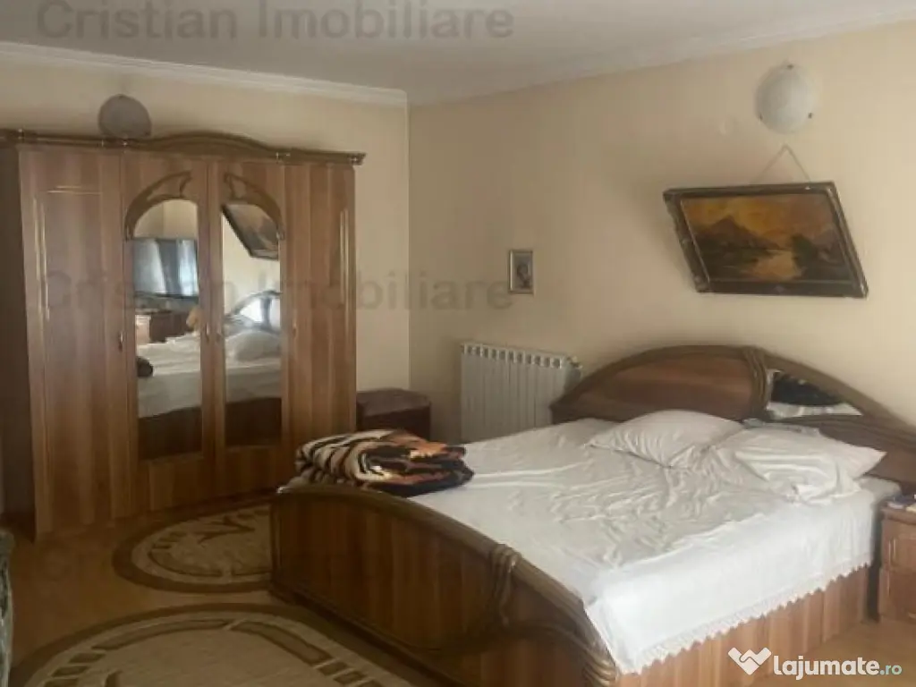 ULTRACENTRALA Casa 3 camere, toate utilitatile, teren 200 mp 