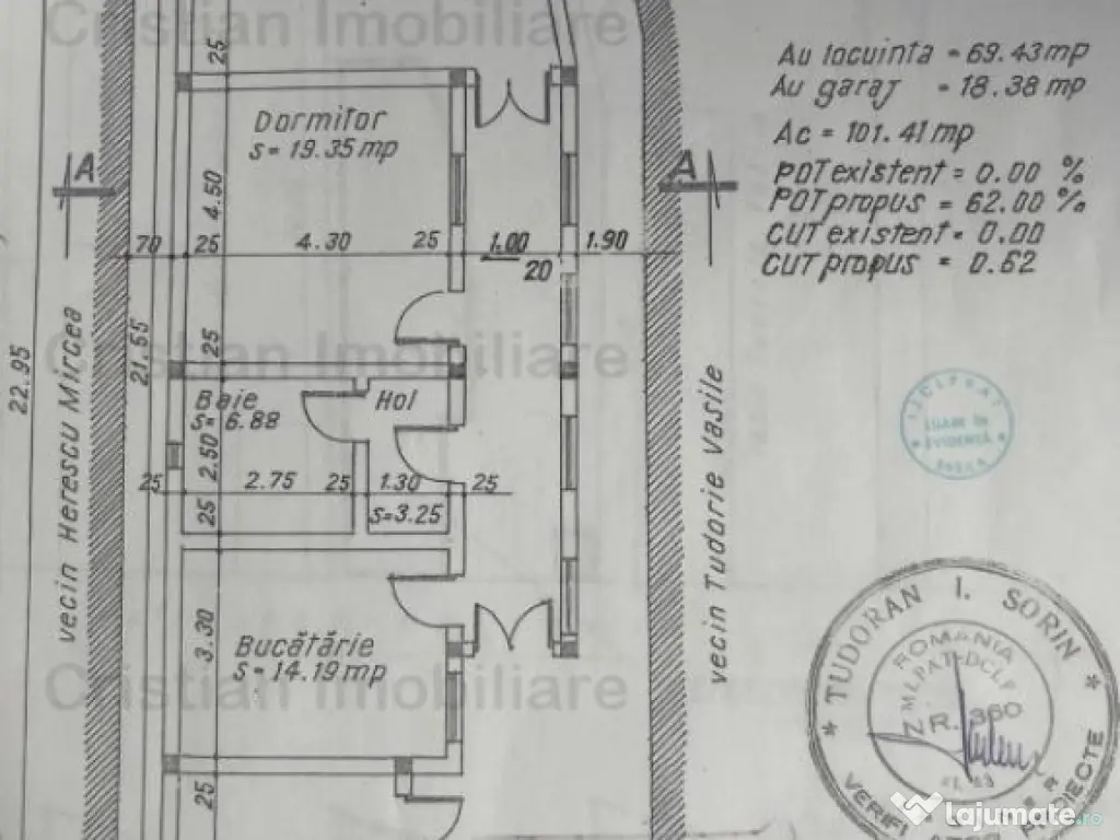 ULTRACENTRALA Casa 3 camere, toate utilitatile, teren 200 mp 