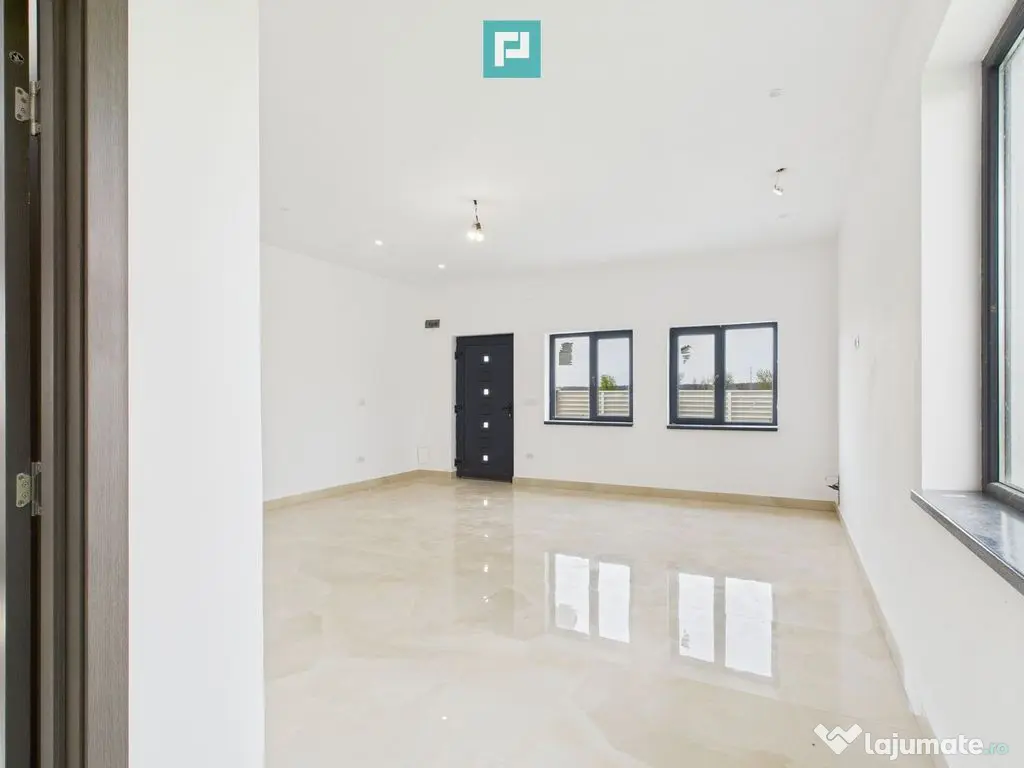 Casă Individuală cu 2 Apartamente în Giarmata Vii 