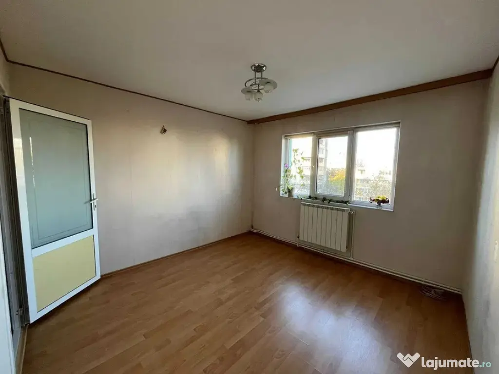 Apartament 3 camere de vanzare zona Tomis Nord, CENTRALA GAZ 