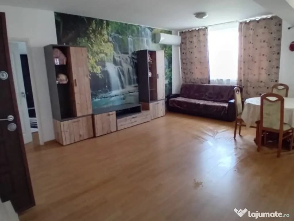 Apartament de vanzare cu 2 camere, 63 mp, zona Ilba