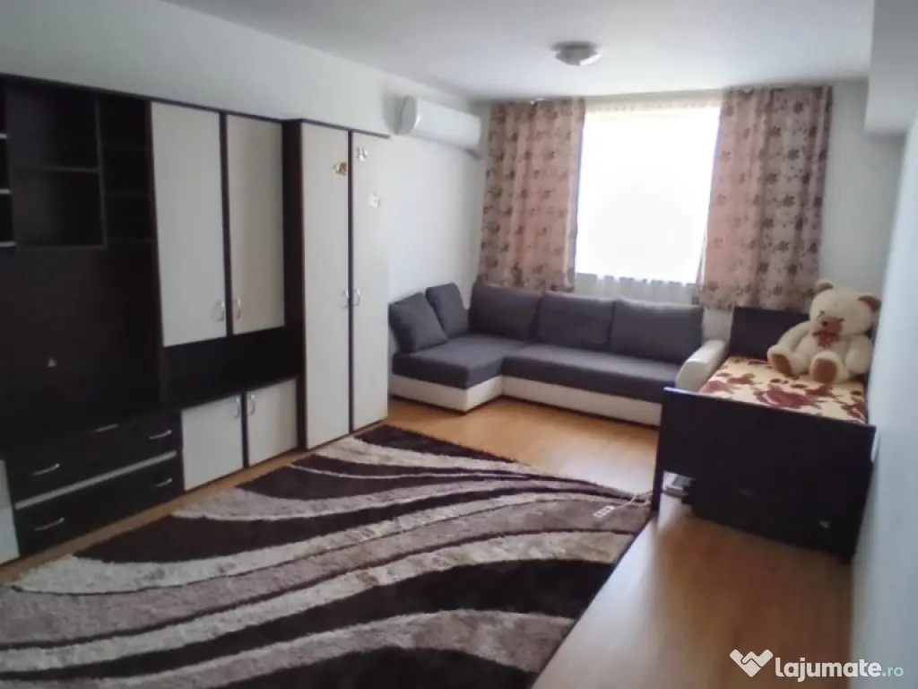 Apartament de vanzare cu 2 camere, 63 mp, zona Ilba