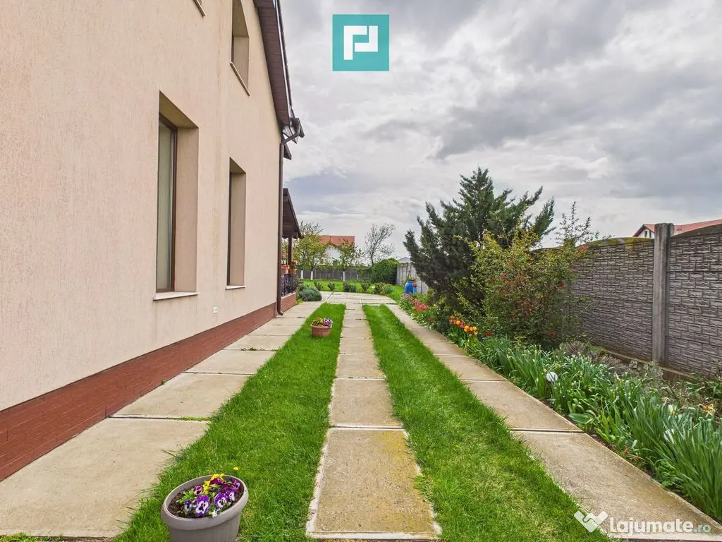 Vilă cu 6 camere și teren generos în Șagu 