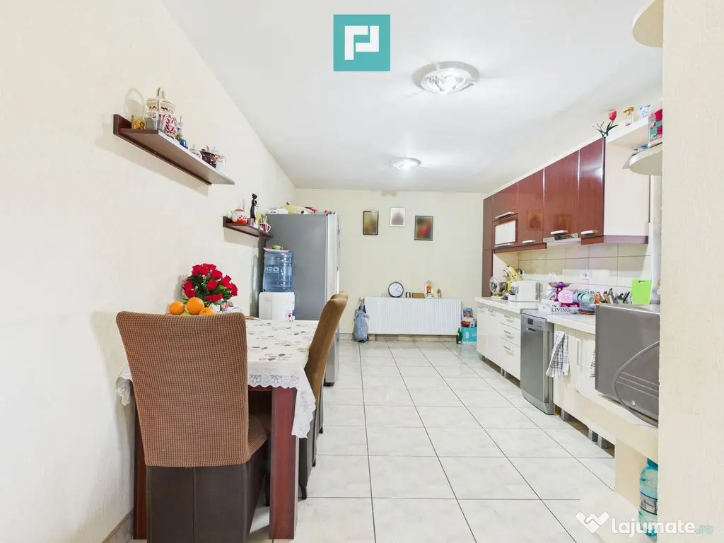 Vilă cu 6 camere și teren generos în Șagu 