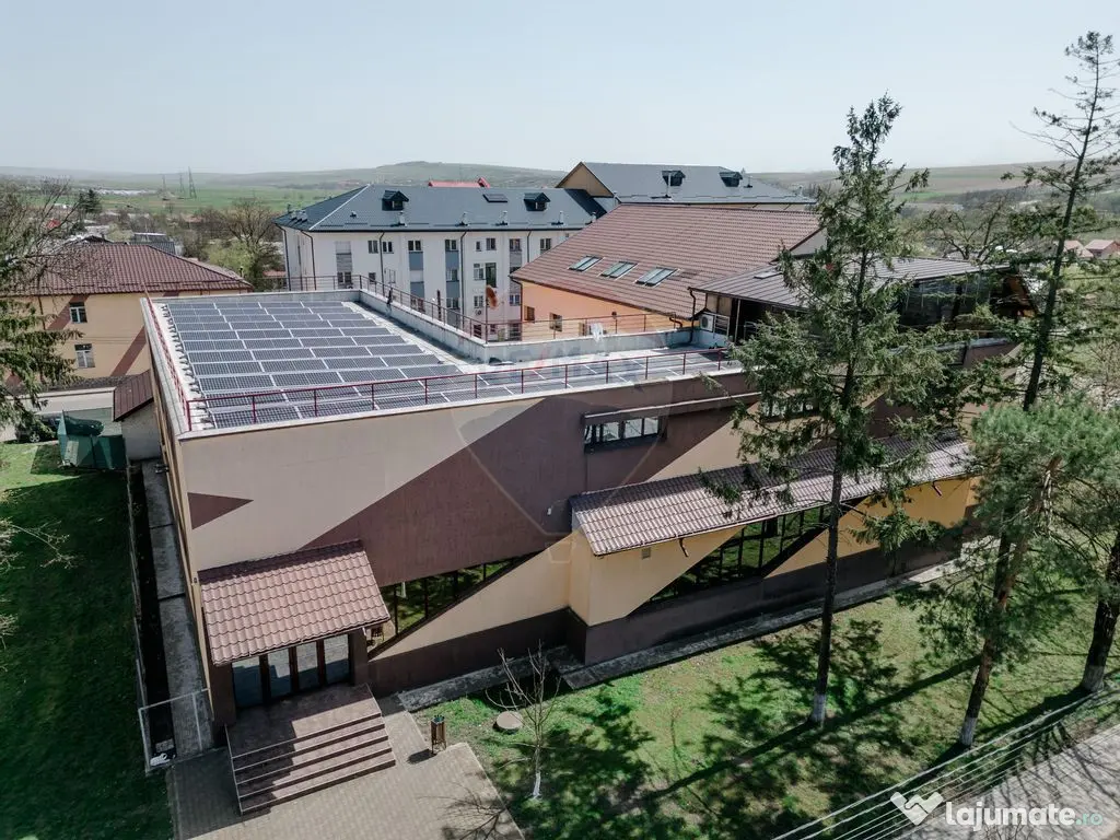 Spațiu comercial de 1,460mp în zona Central 