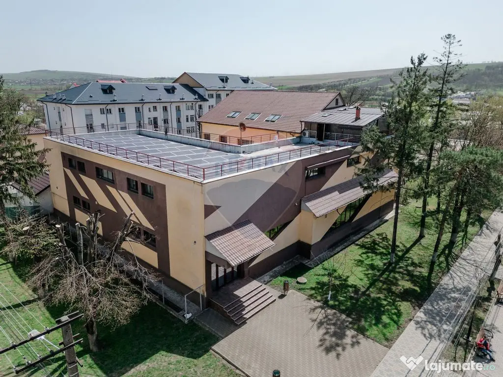 Spațiu comercial de 1,460mp în zona Central 