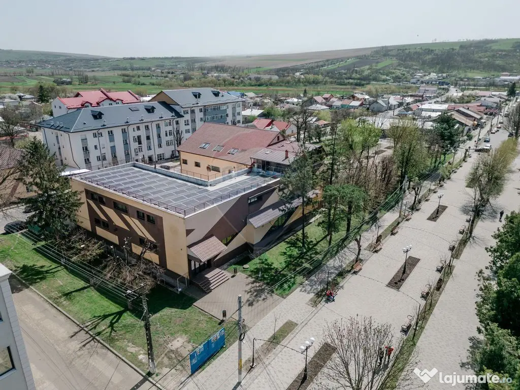 Spațiu comercial de 1,460mp în zona Central 
