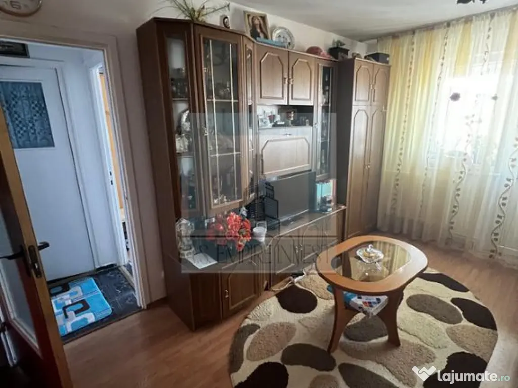 Apartament 2 camere - zona Astra