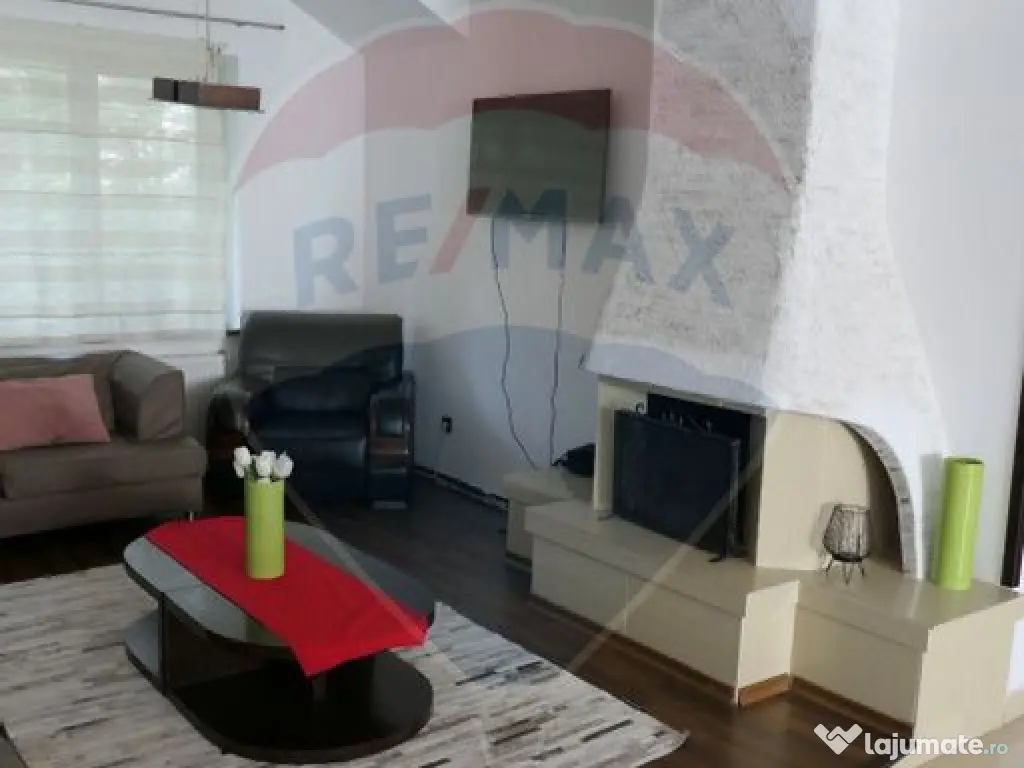 Vilă cu 10 camere de vânzare în zona Centrala 