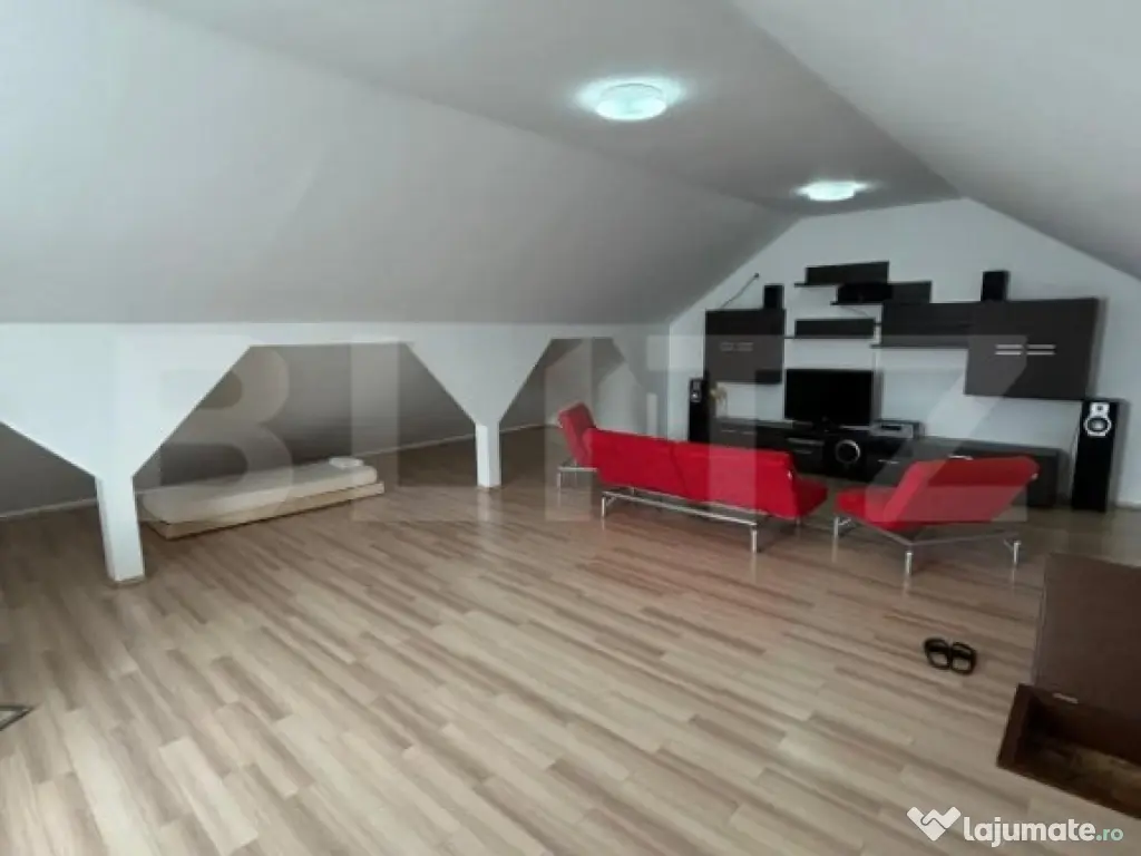 Proprietate cu potențial investițional ridicat – 3 case