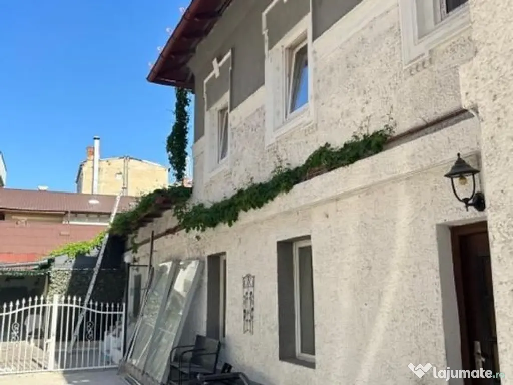 Victoriei-adiacent! imobil P+2