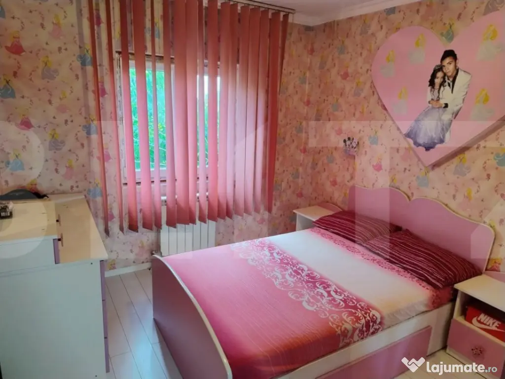 Apartament de vanzare, cu 4 camere, 92 mp, Doamna Ghica