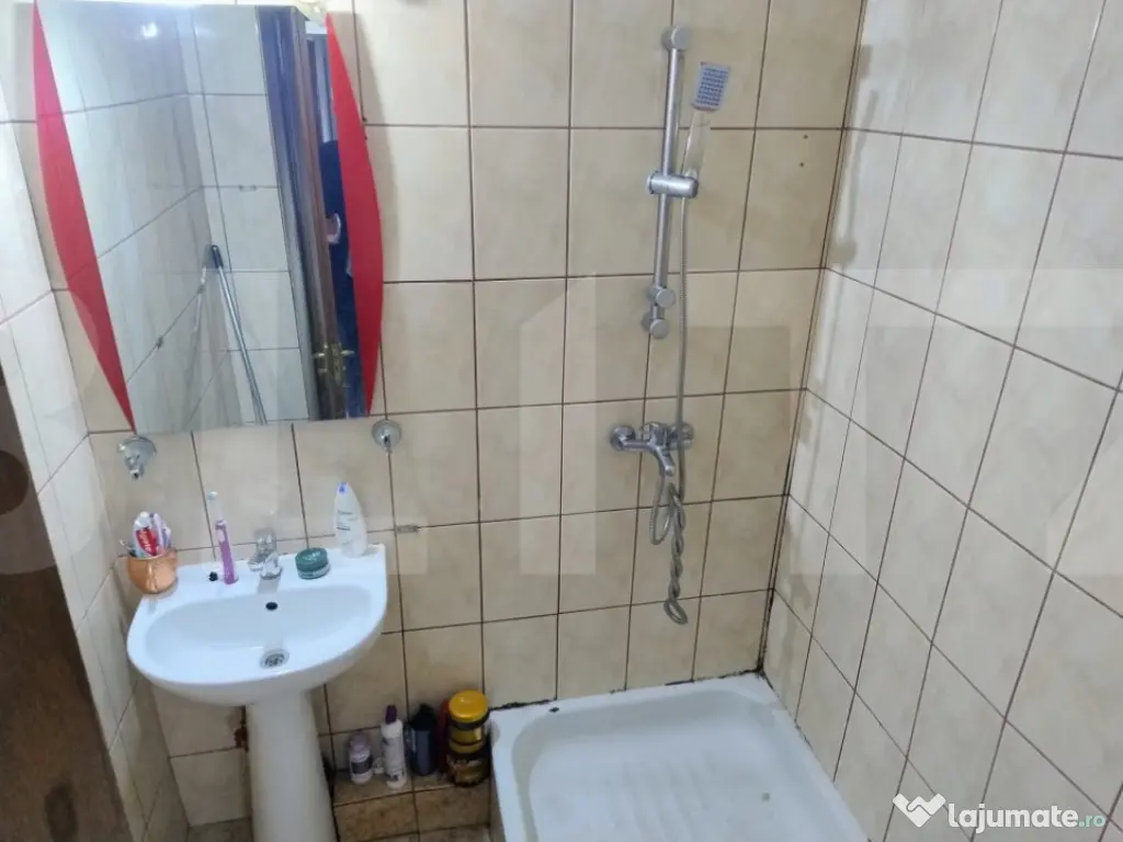 Apartament de vanzare, cu 4 camere, 92 mp, Doamna Ghica