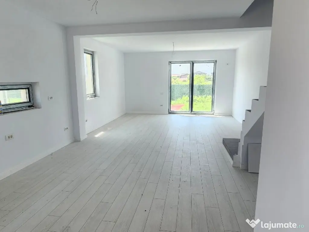 Vila tip duplex 3 CAMERE/800 M de BLV./Com.Berceni