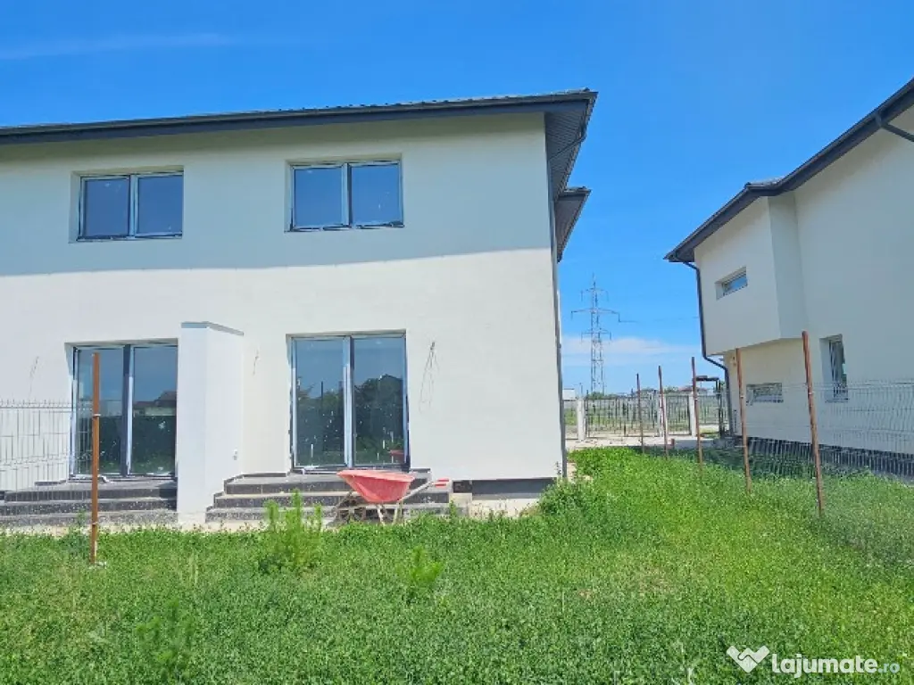 Vila tip duplex 3 CAMERE/800 M de BLV./Com.Berceni