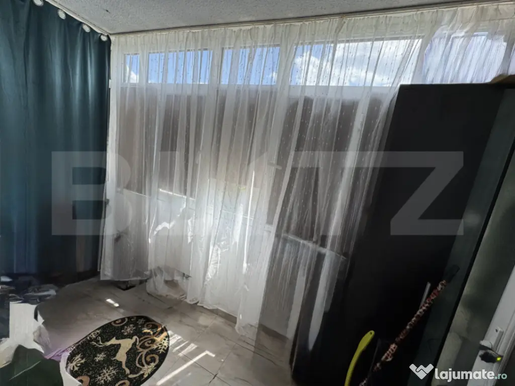 Apartament de vanzare, cu 2 camere, 51 mp, zona Trenul Pierd