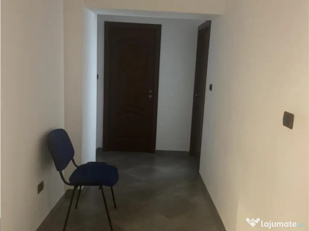 Apartament 3 camere , zona Scoala nr 10 - b-dul Unirii, deco 