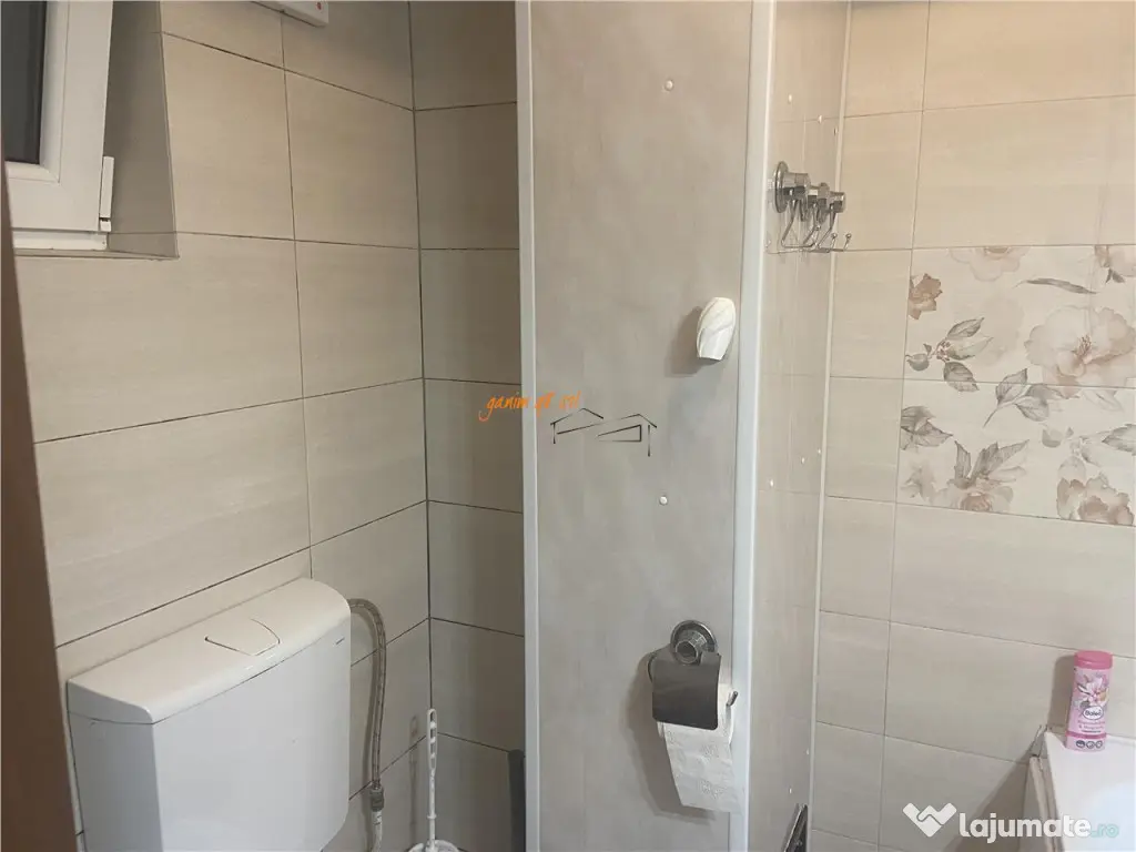 Apartament 3 camere , zona Scoala nr 10 - b-dul Unirii, deco 