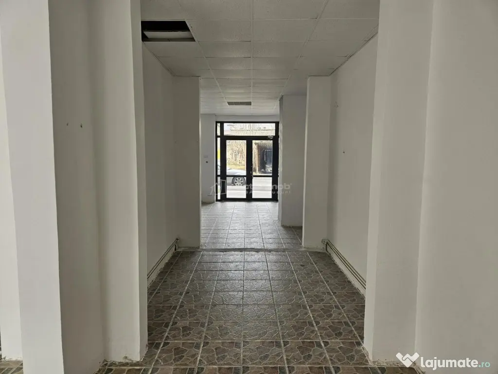 Spatiu comercial de inchiriat 110 mp Central Fieni 