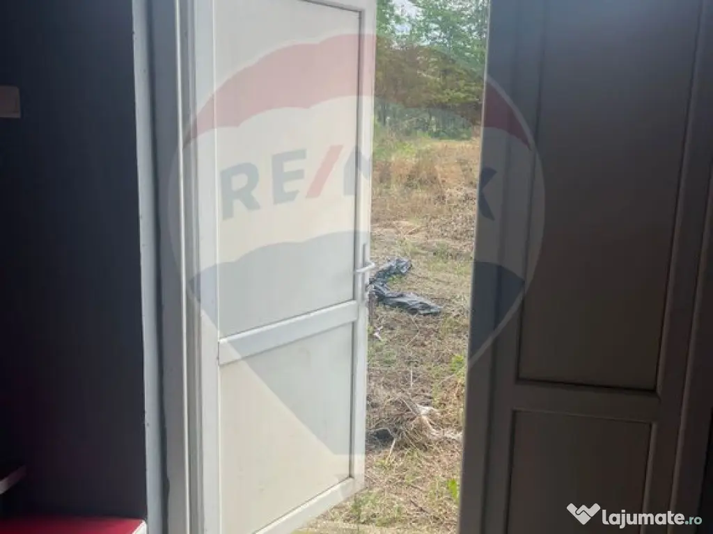 Spațiu comercial de 497mp de vânzare 