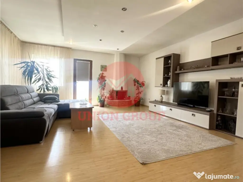 Casa S P 1E cu Teren de 854 mp, Pretabila pentru Doua Famili 