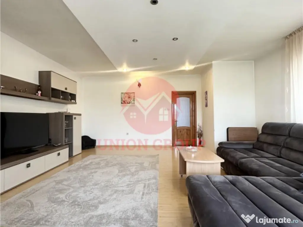 Casa S P 1E cu Teren de 854 mp, Pretabila pentru Doua Famili 