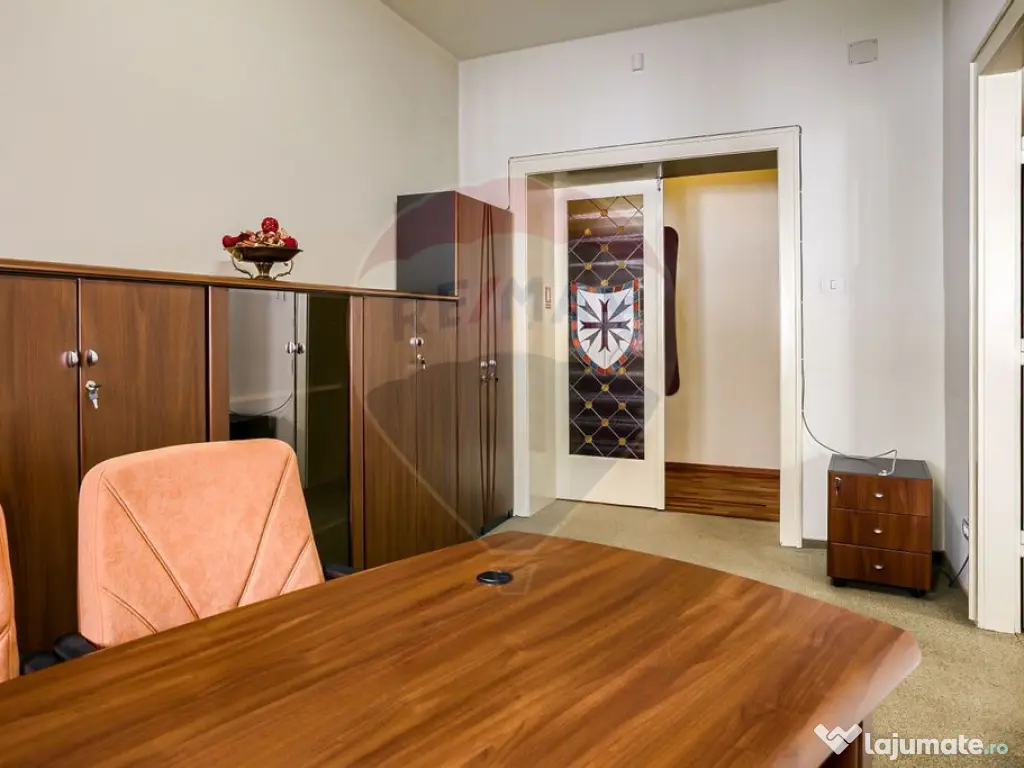 Spațiu birouri de 60 m² de închiriat în zona Ultracen... 