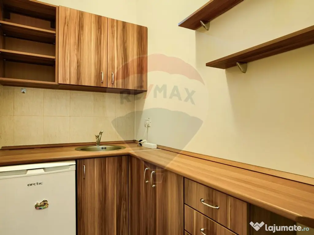 Spațiu birouri de 60 m² de închiriat în zona Ultracen... 