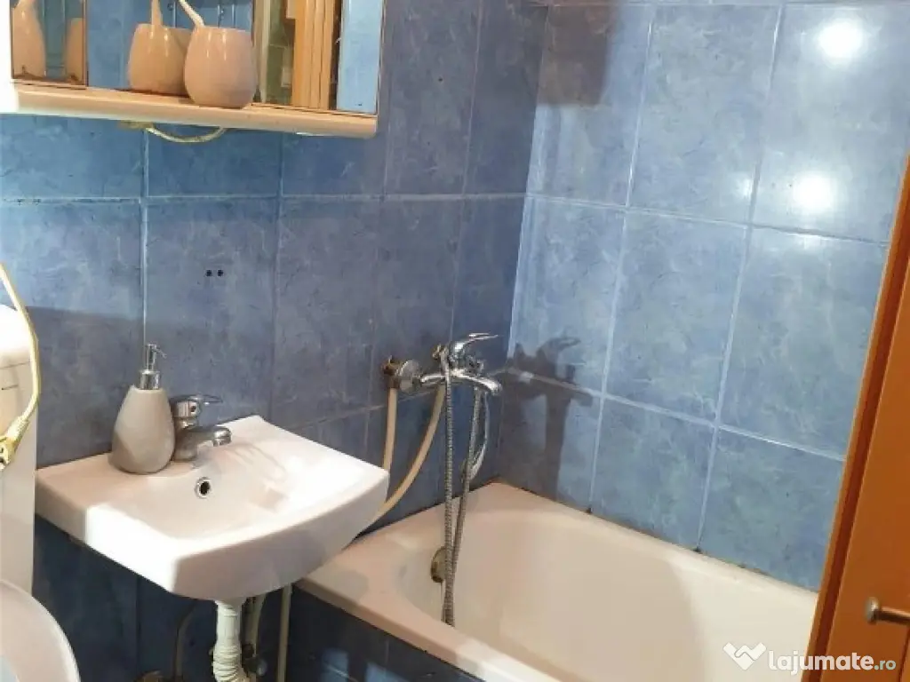 1 camera in zona Complexului Studentesc