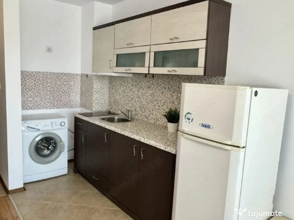 Garsoniera in zona Medicinei