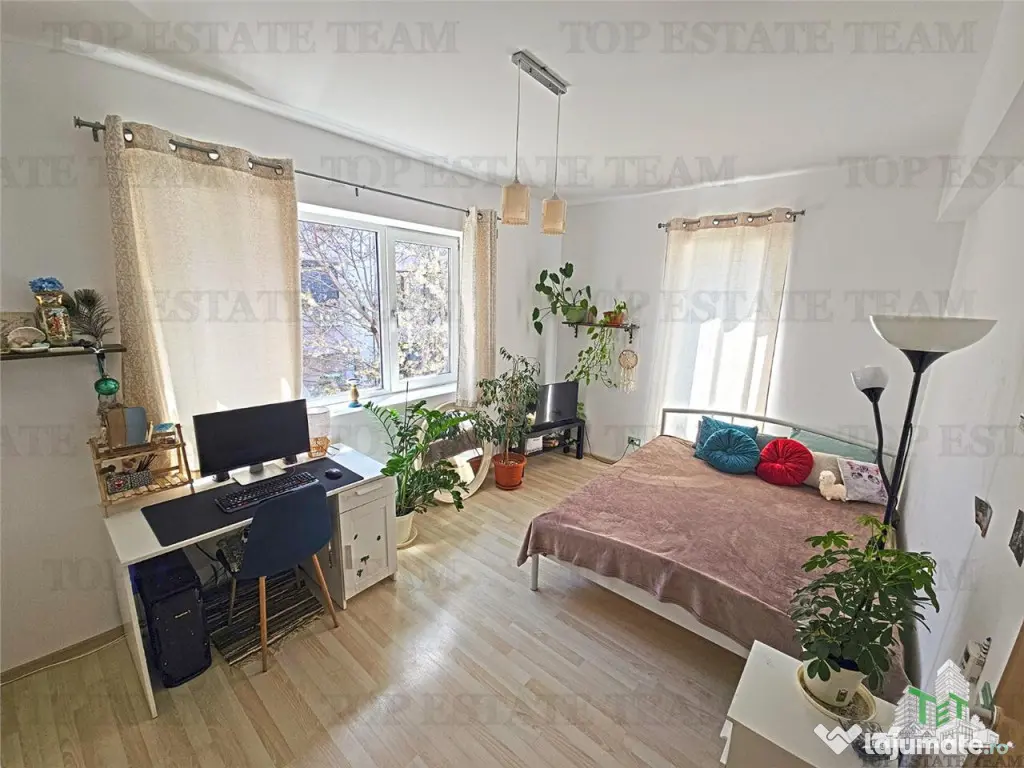 Vila P 2 cu vedere spectaculoasa la lacul Siutghiol, Mamaia-