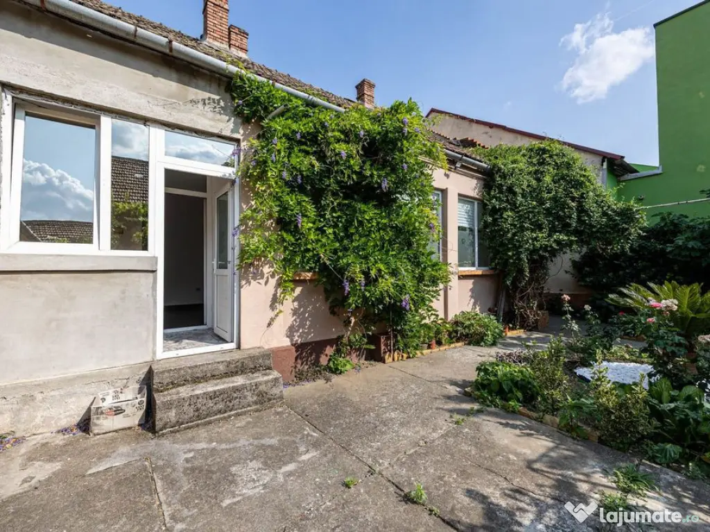 Locație excelentă: Spațiu comercial Reprezentanță sa... 