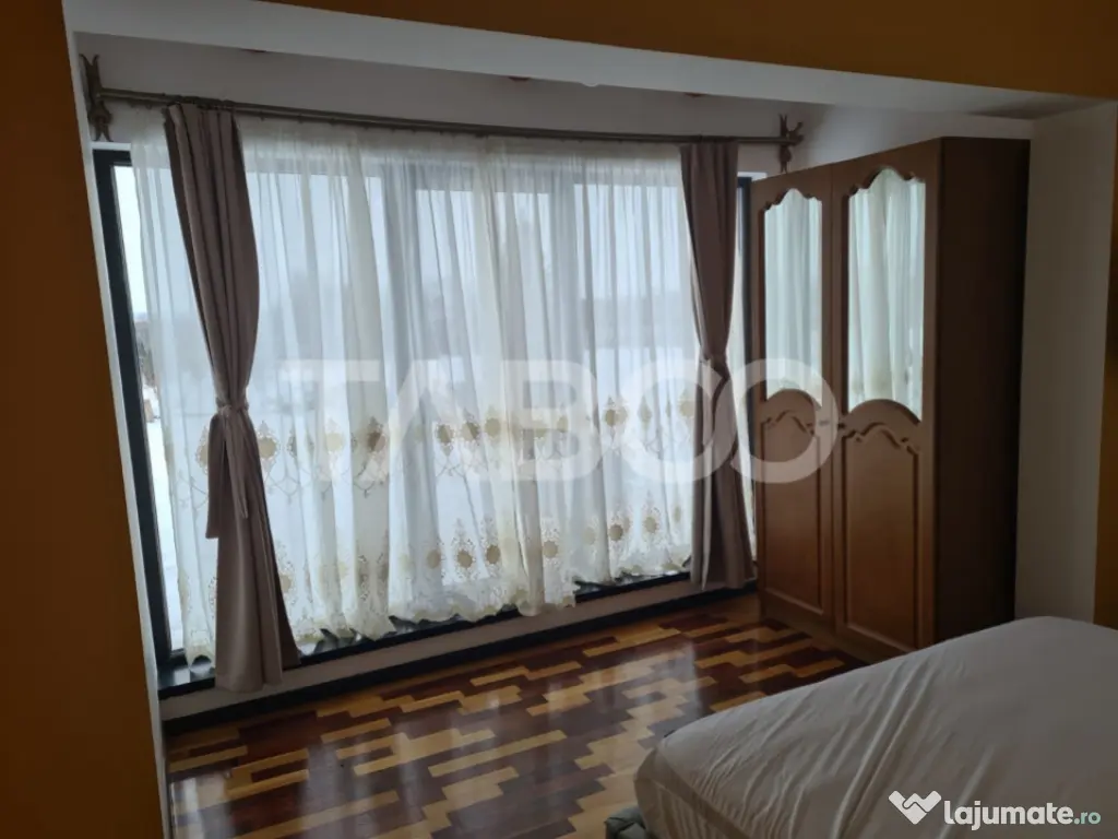 Casa la 5 minute de Fagaras Ultramoderna 300 mp utili la che 