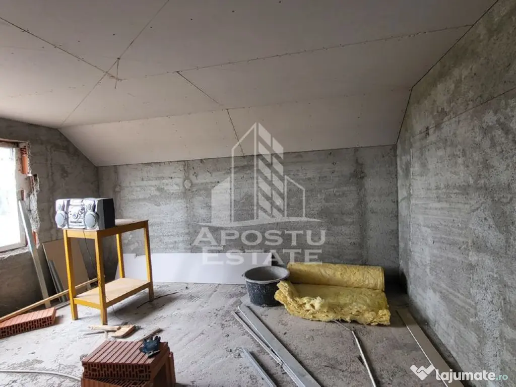 Casa individuala cu 7 camere,si teren de 550 mp,Dudestii Noi 