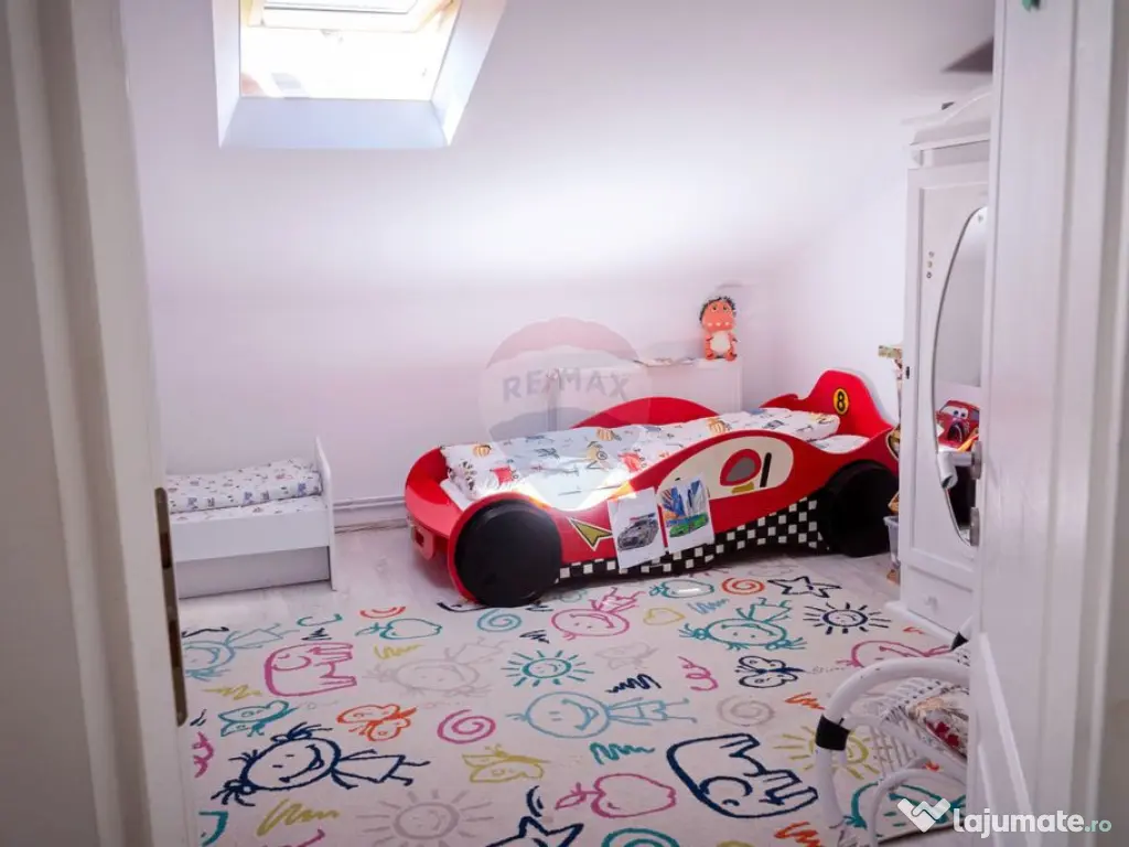 CASA + HALA/SPATIU FIRMA - VOITINEL 