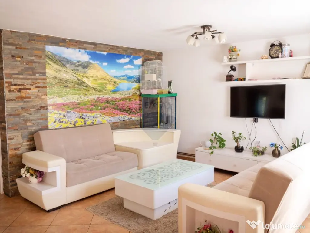 CASA + HALA/SPATIU FIRMA - VOITINEL 