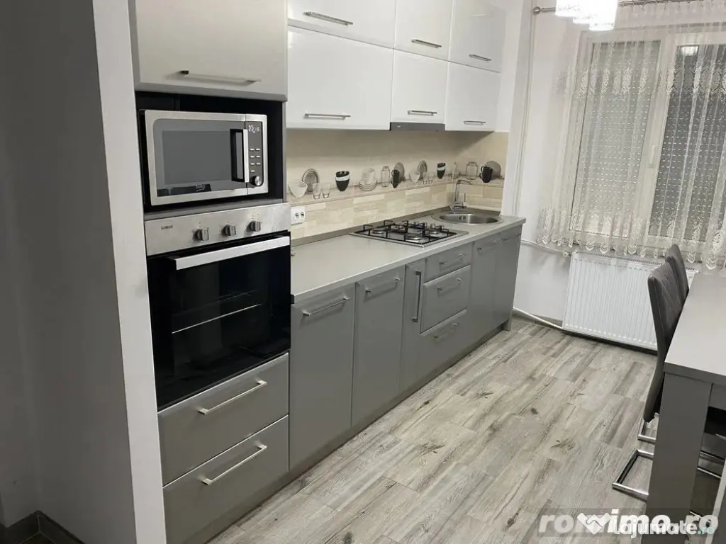 2 camere in zona Medicinei