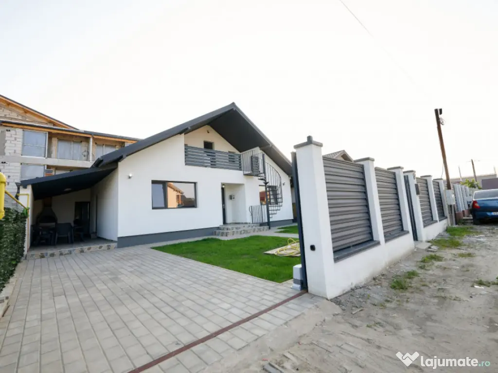 Casa parter si mansarda in zona Garii, Vaslui 