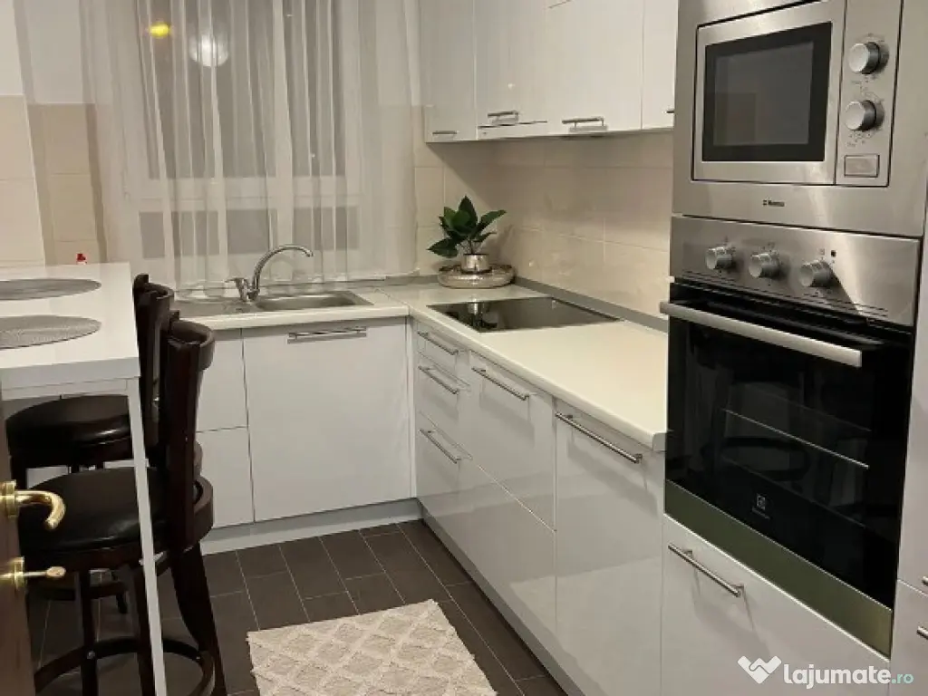 2 camere in zona Medicinei