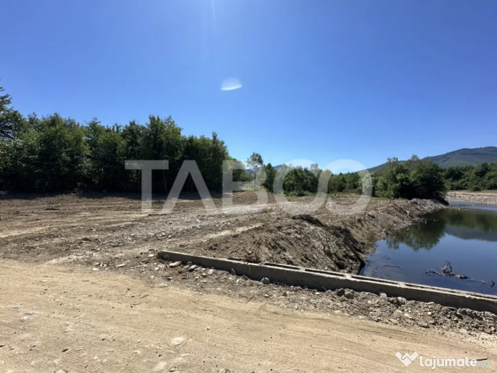 Teren extravilan cu utilitati 1800 mp langa Rau pe Valea Seb 